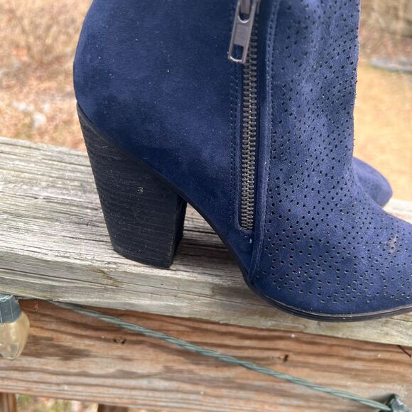 Carlos Santana Blue Camira Suede Wedge Heel Ankle Booties Women's 9M - Picture 9 of 9